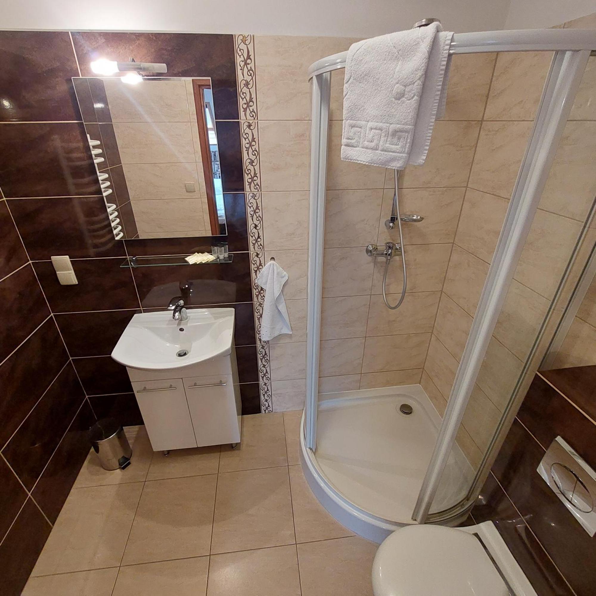 Pensjonat Poranna Rosa Grabowiec  Habitación foto